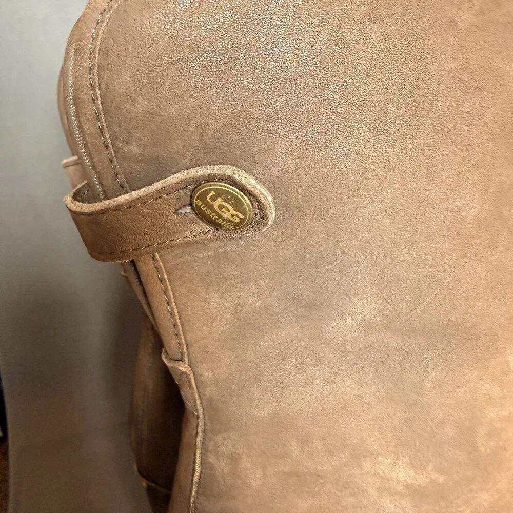 UGG Fold Over Size 6 Brown Leather Sheepskin Cuff LYNNEA Ankle Calf Boots Shoes - Picture 6 of 7